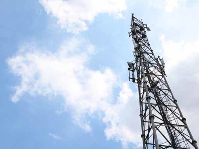 cell tower lights must be monitored for FAA compliance